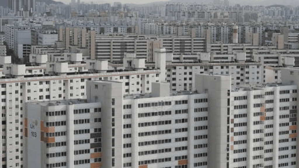 seoul-old-apartment-demand-surges-new-vs-old-market_thumb